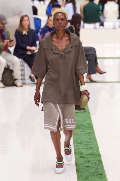 Look 42